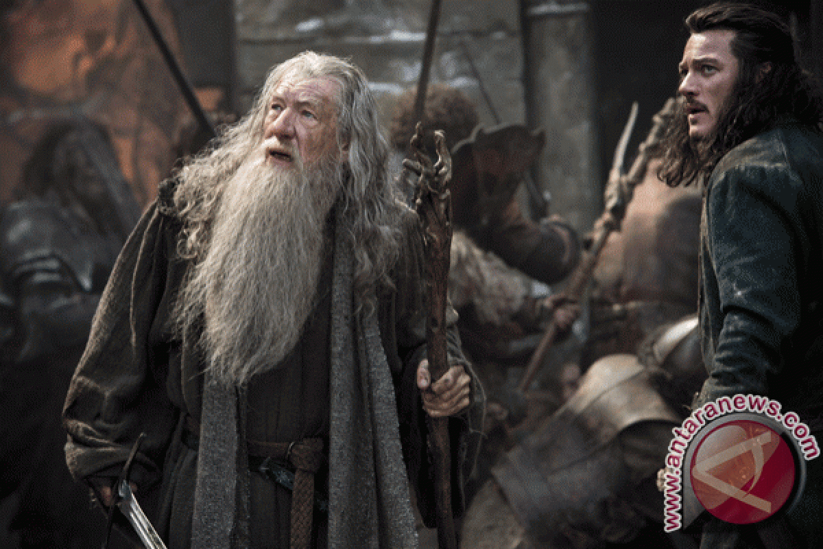 "The Hobbit" terakhir diperkirakan laris keras