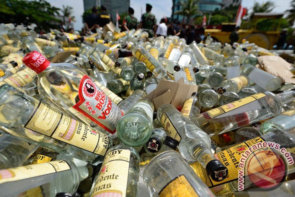 Minuman beralkohol juga tidak boleh dijual secara online