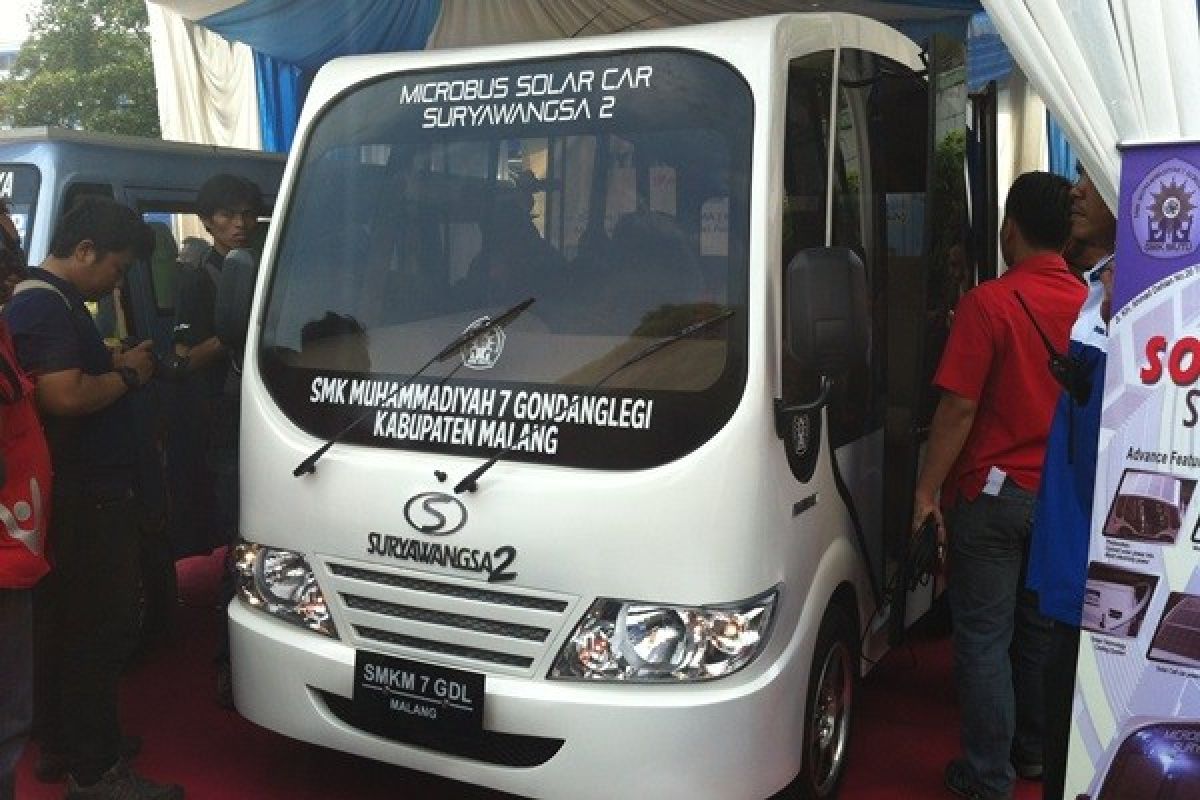 SMK Muhammadiyah luncurkan dua mobil tenaga surya