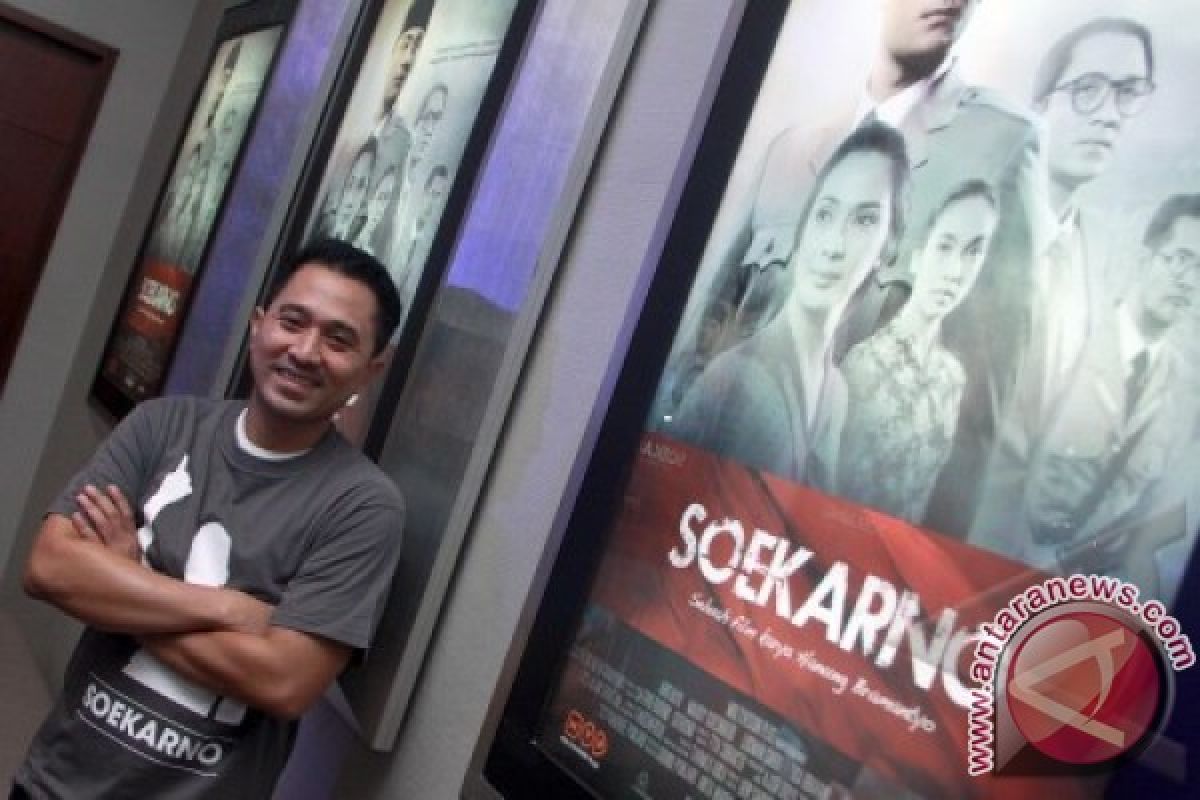 Lukman Sardi: Cinta Keluarga Dengan Luangkan Kebersamaan