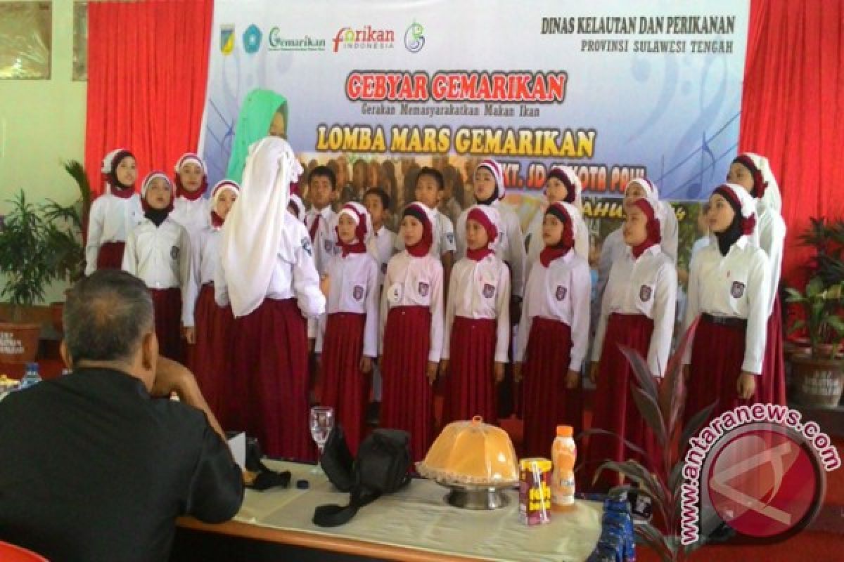 Lomba Mars Gemarikan Sulteng Meriah