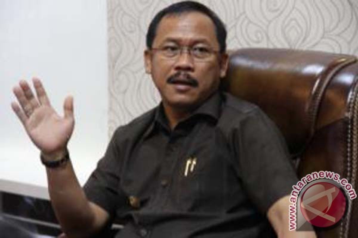 Bupati Puji Kinerja DPRD Mamuju 