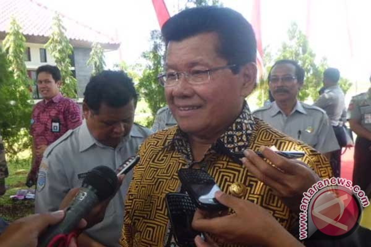 Gubernur Sulawesi Barat kecewa banyak PNS mangkir 