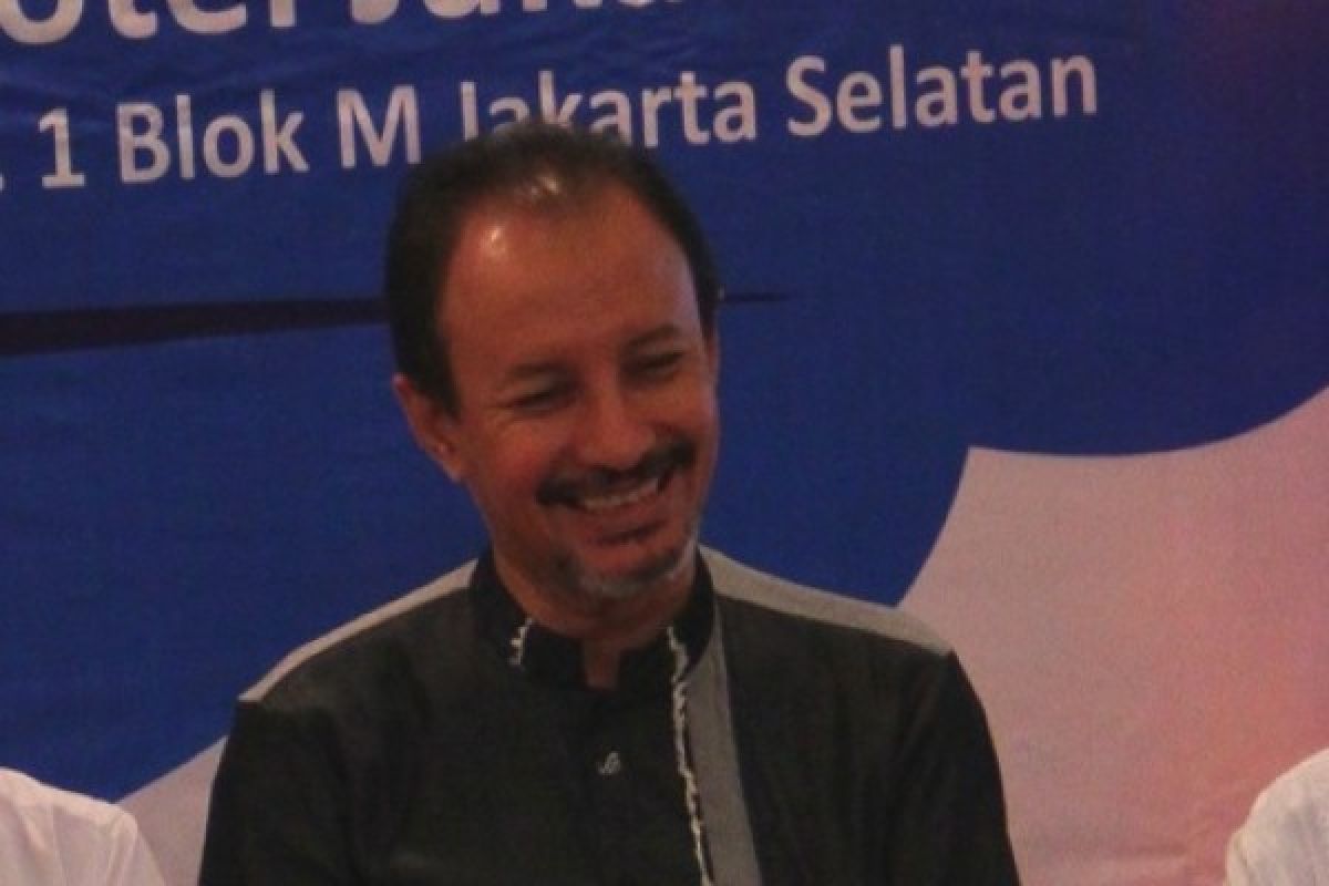 Fuad Baradja, dari artis jadi terapis