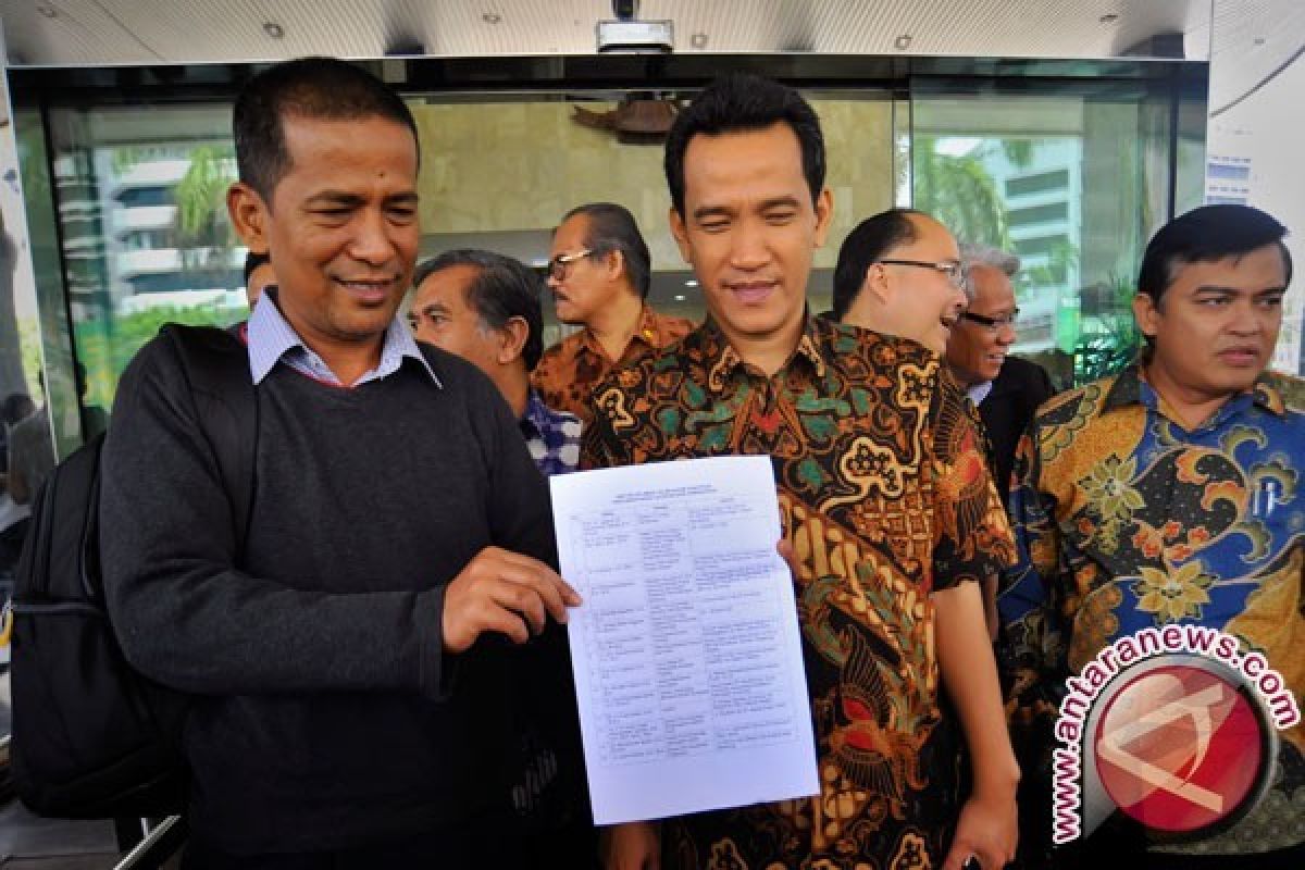 Lima Calon Hakim MK Lolos Tahap Pertama - ANTARA News Bangka Belitung