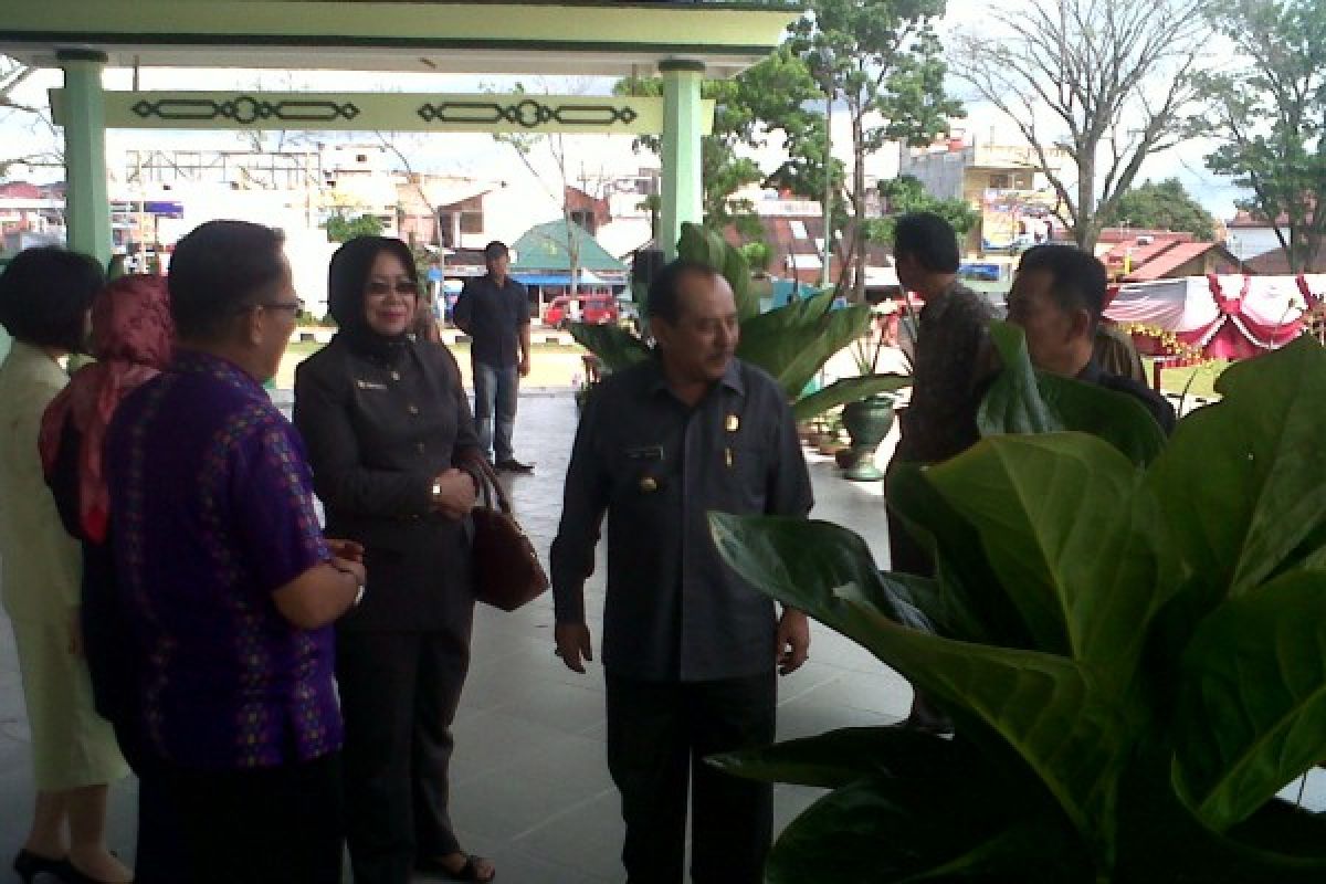 Distan Bukittinggi Gelar Lomba dan Bazar Tanaman Hias