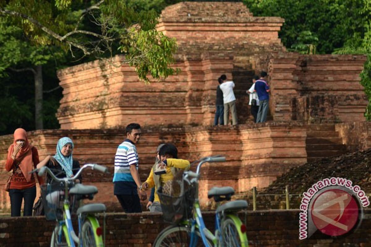 Candi Muarojambi tempat pusat perayaan Waisak se-Sumatera