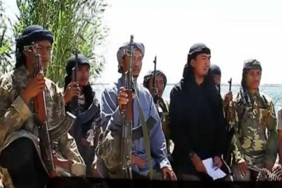 Mendagri: pemerintah segera terjunkan TNI tumpas ISIS di Poso