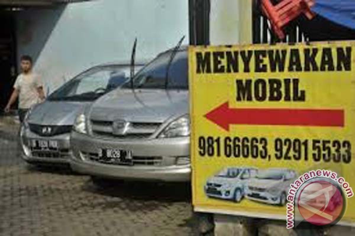 Sewa Mobil Rental di Gorontalo Naik