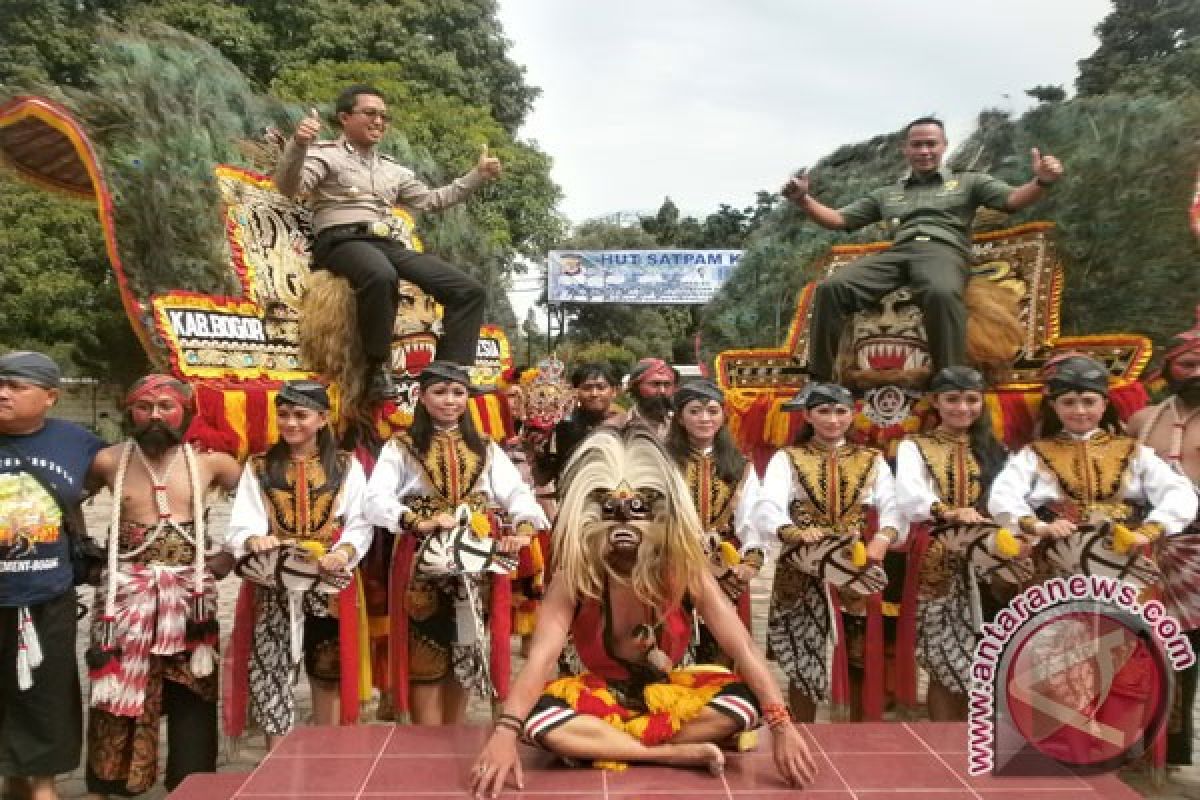Ada tradisi 'Bedol Pusaka' di Ponorogo Jawa Timur