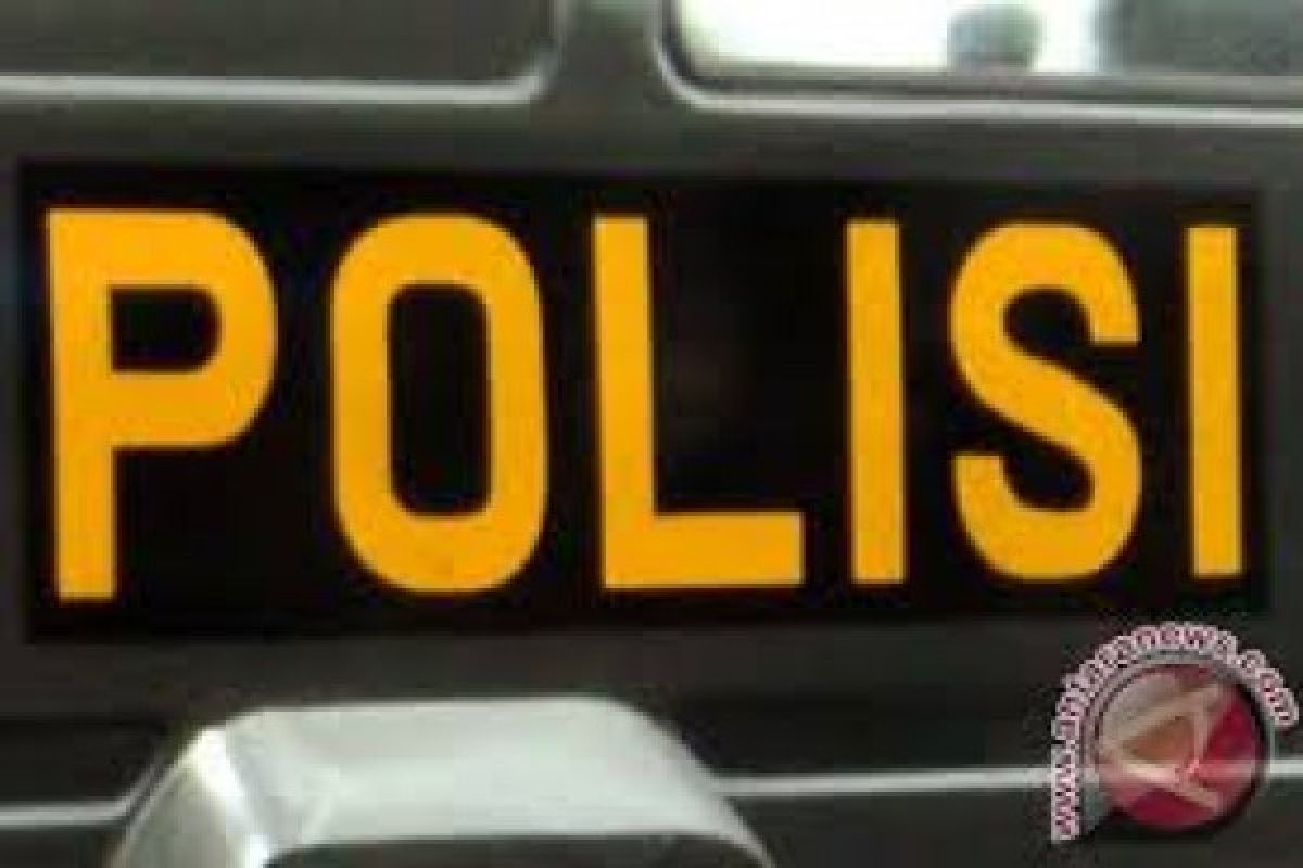 Polresta Padang Kerahkan Personel Satu SSK Amankan Balai Kota