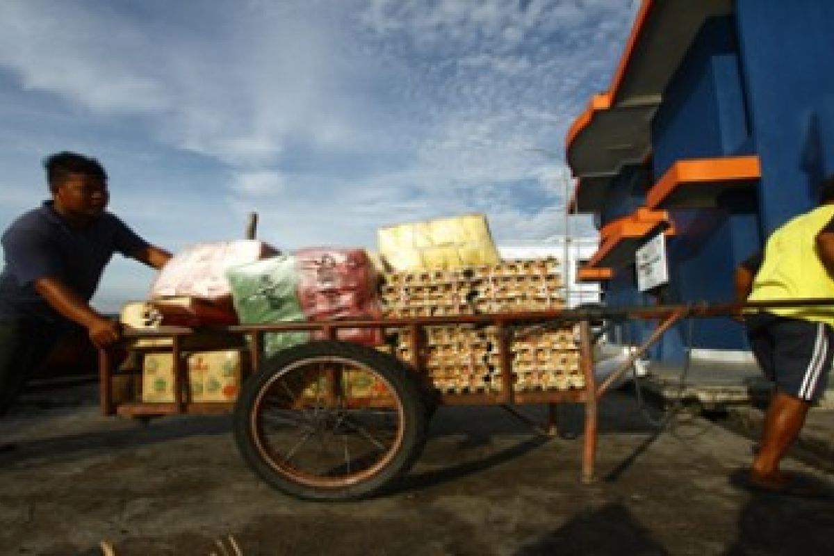 Perniagaan Antar Pulau/Joko Sulistyo