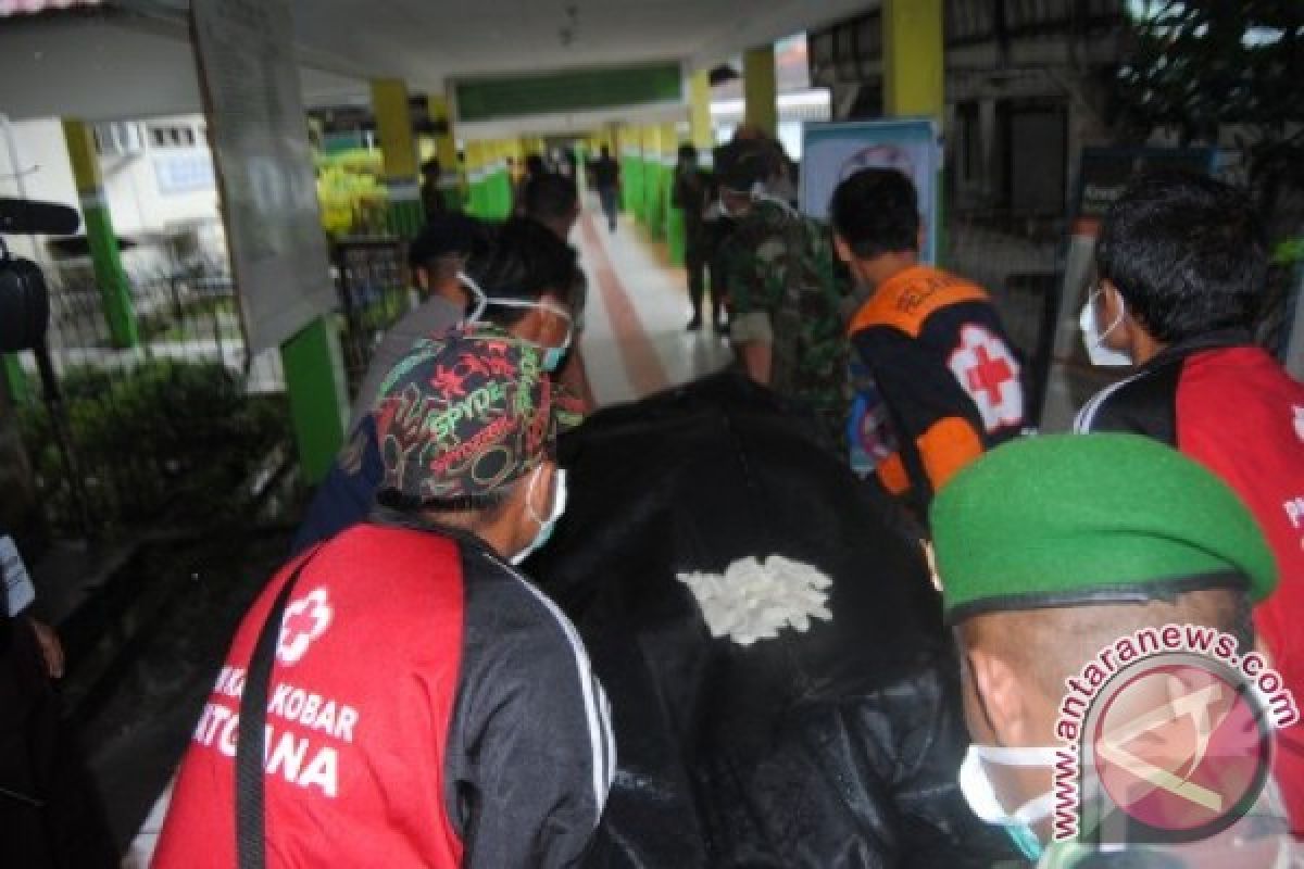 14 bodies of AirAsia victims moved to Pangkalan Bun`s hospital
