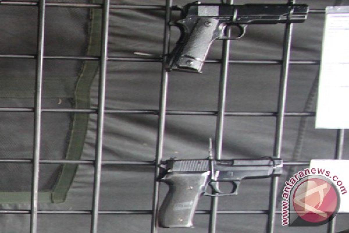 Penyerang Satgas Amole diduga gunakan pistol FN