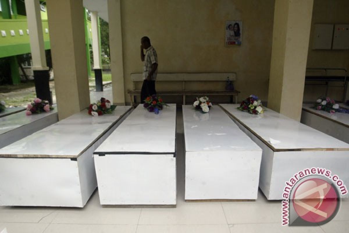 Pemberangkatan satu jenazah korban AirAsia tunggu Basarnas