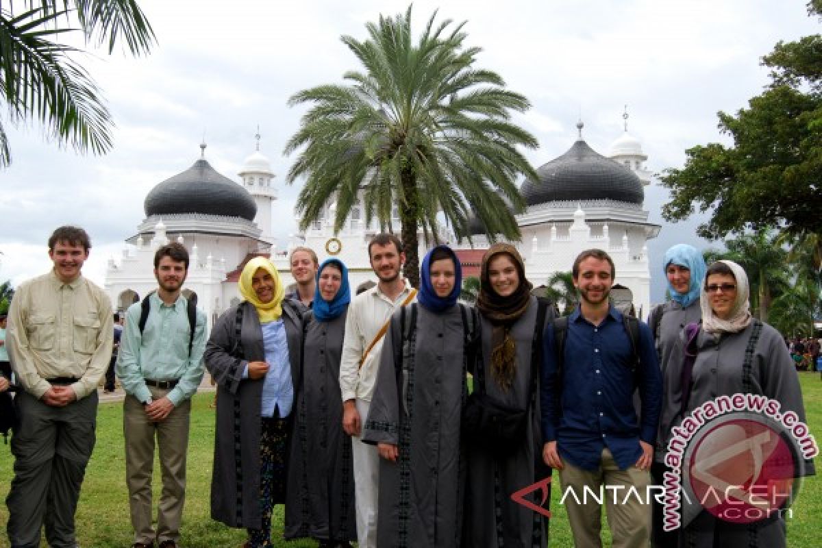 Pemerintha Aceh Targetkan Wisatawan Naik 15 Persen 