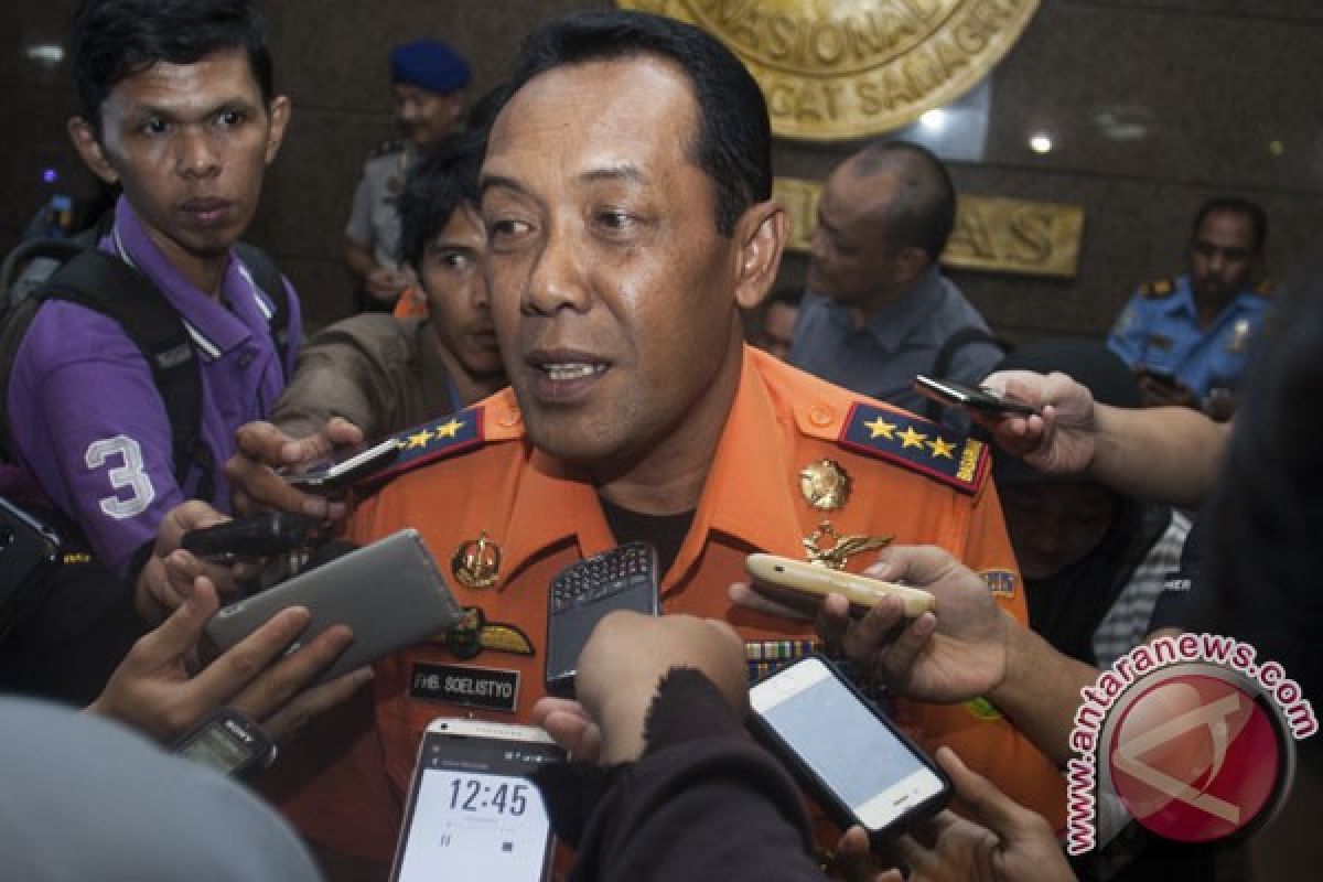 Indonesia's SAR divers to find ping location of AirAsia QZ8501