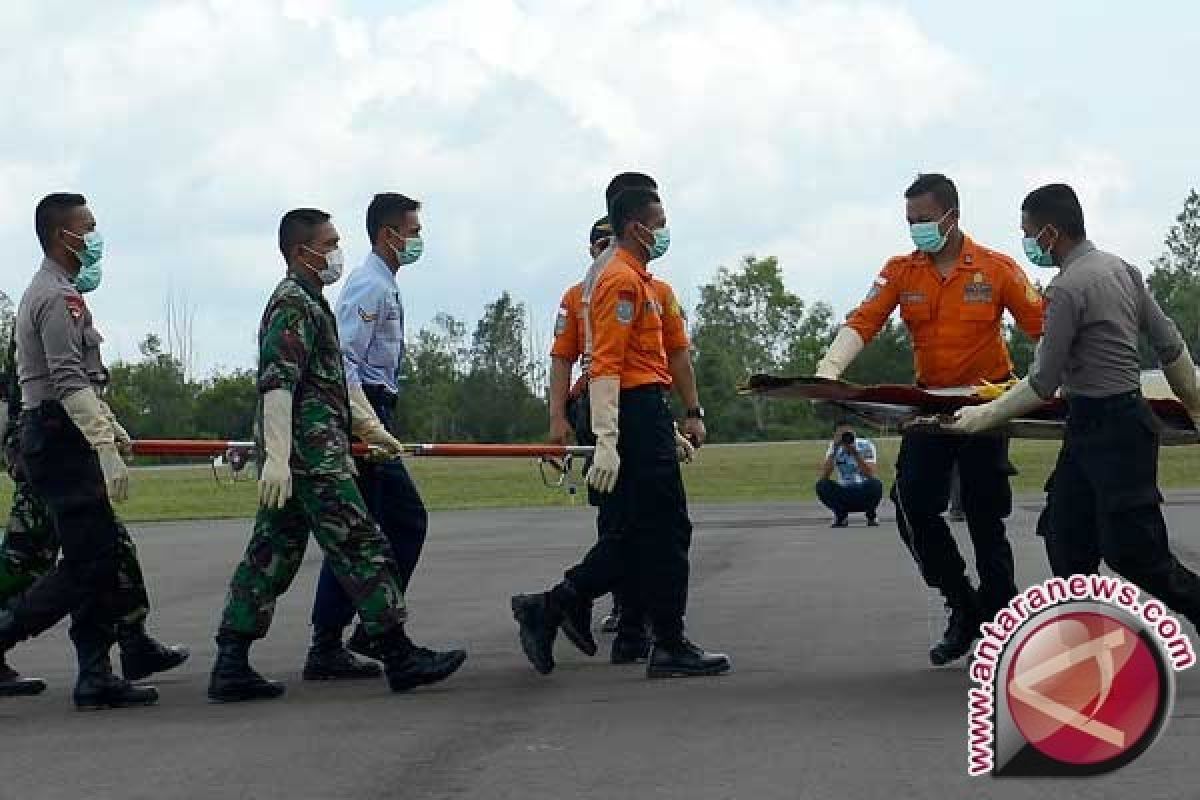 108 Personel Misi Evakuasi Korban AirAsia Dapat Penghargaan