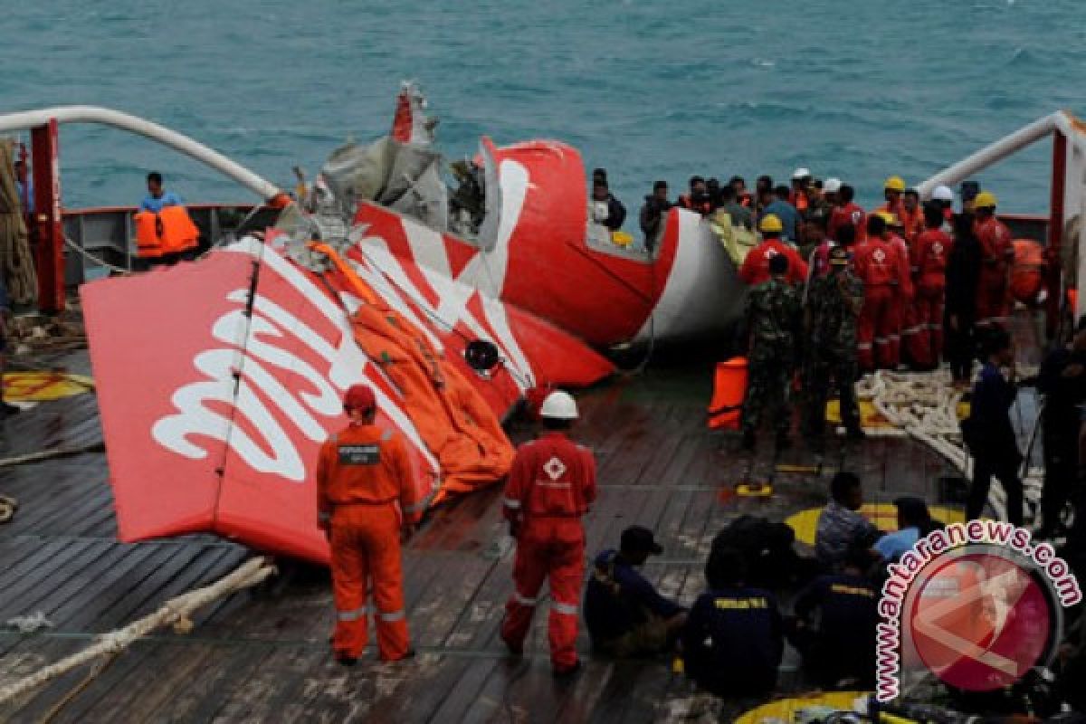 KNKT rilis 18 fakta jatuhnya AirAsia QZ8501
