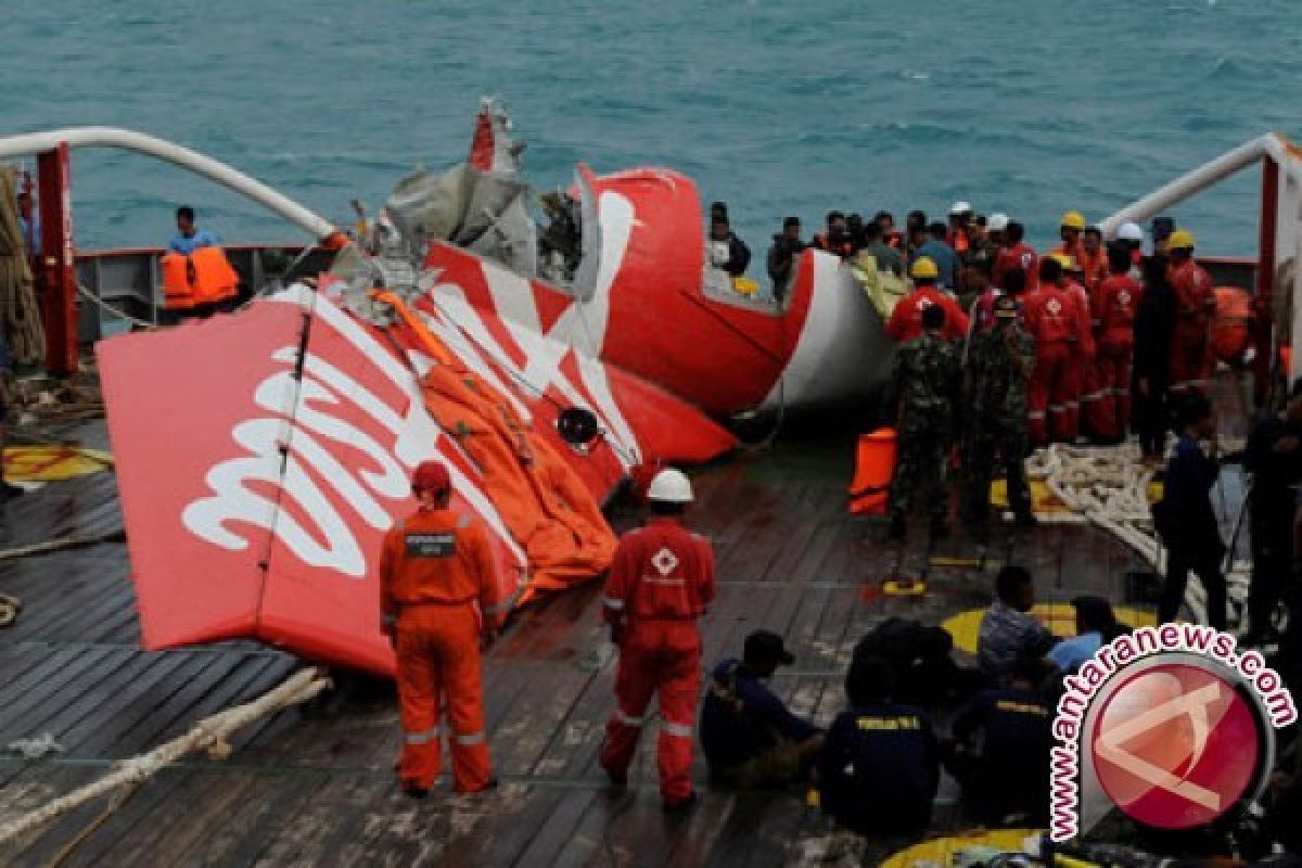 KNKT rilis 18 fakta jatuhnya AirAsia QZ8501