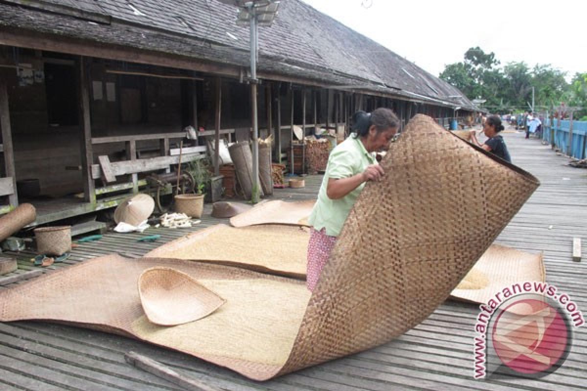 Rumah Betang, simbol persatuan suku Dayak