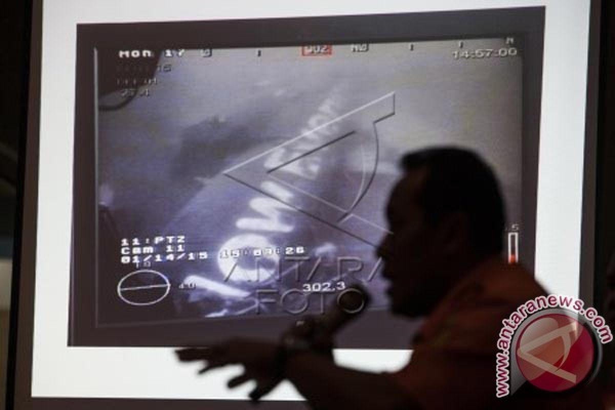 Tim SAR Temukan Badan Pesawat AirAsia QZ8501