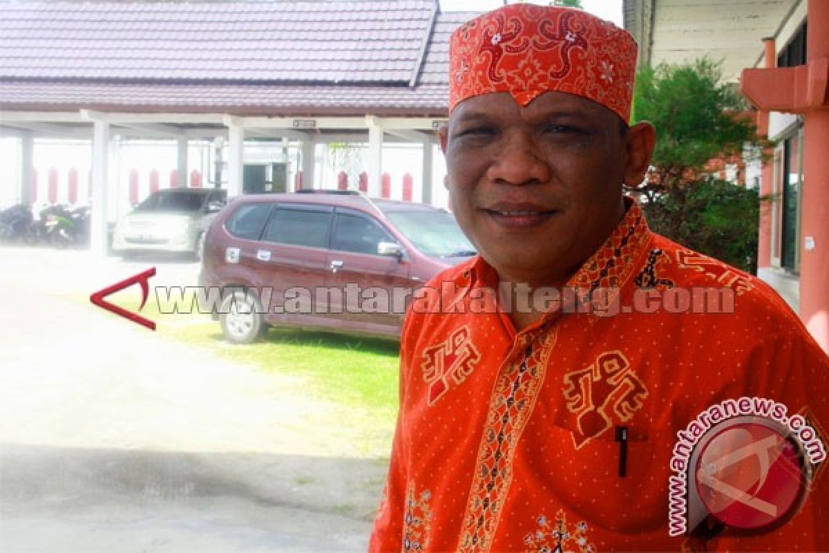 Legislator : Guru Harus Jadi Contoh Teladan Murid 
