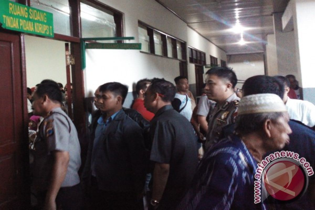 Six Bansos Defendants Go Free