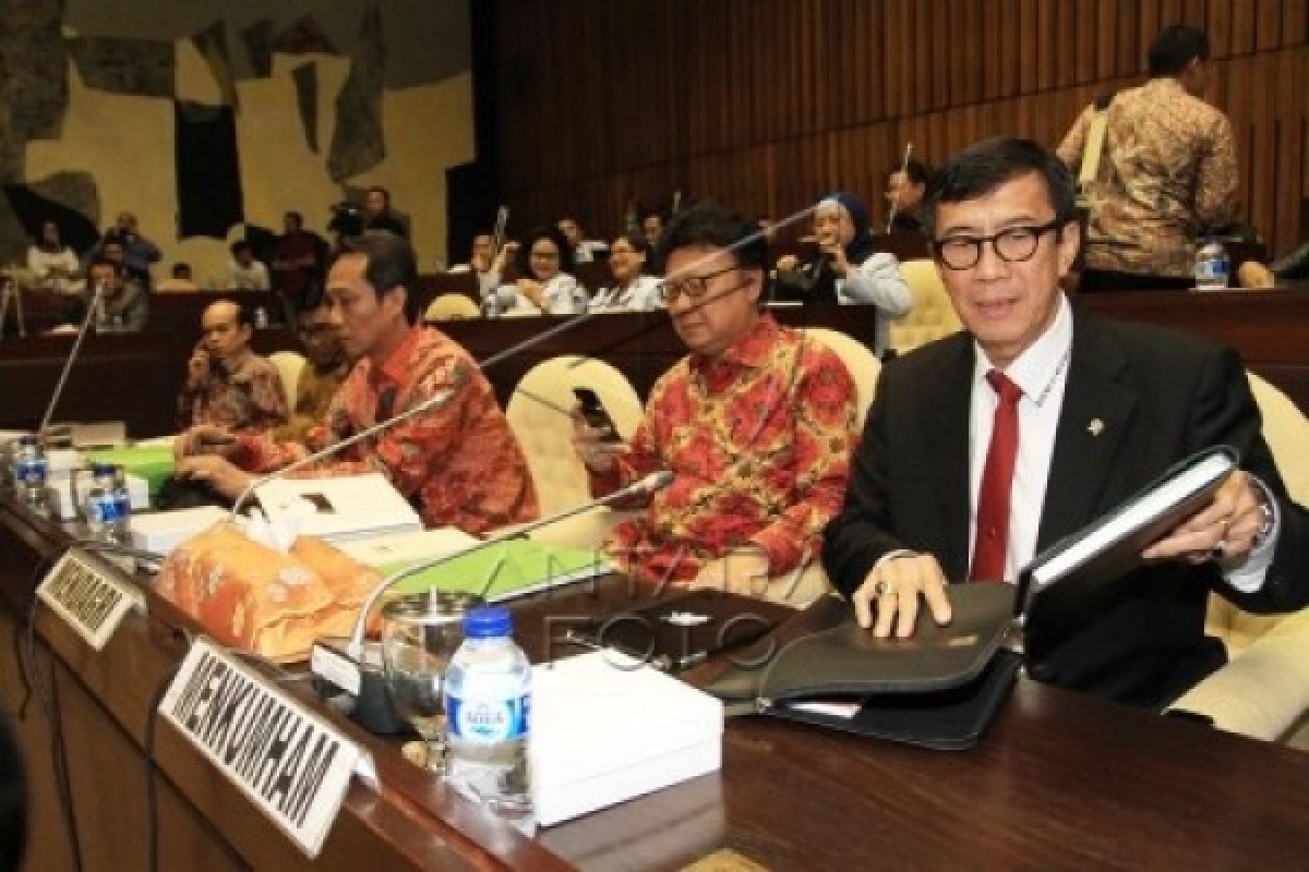 Fraksi DPR Sampaikan Catatan Terkait Perppu Pilkada