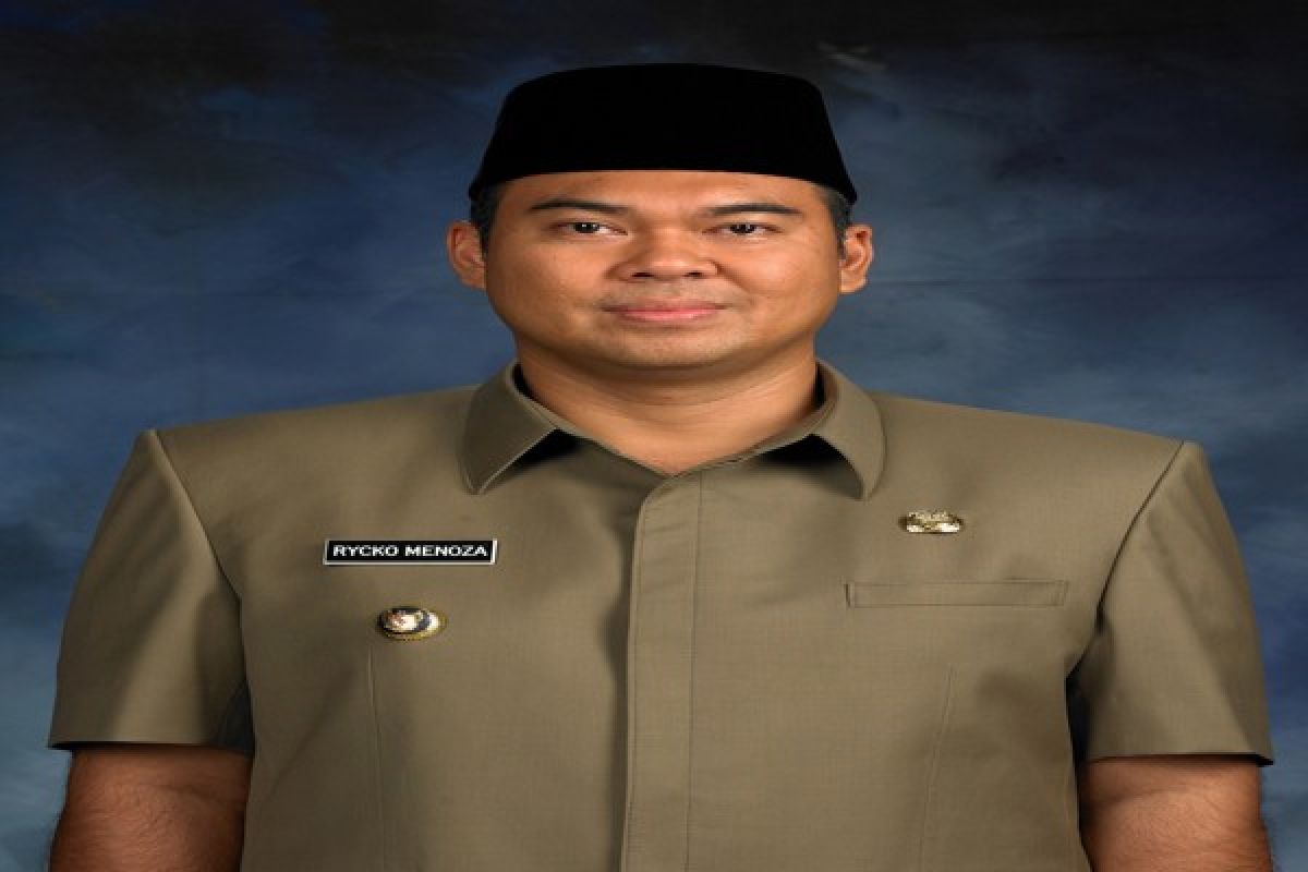 Bupati Sosialisasi Pemekaran Dinas  