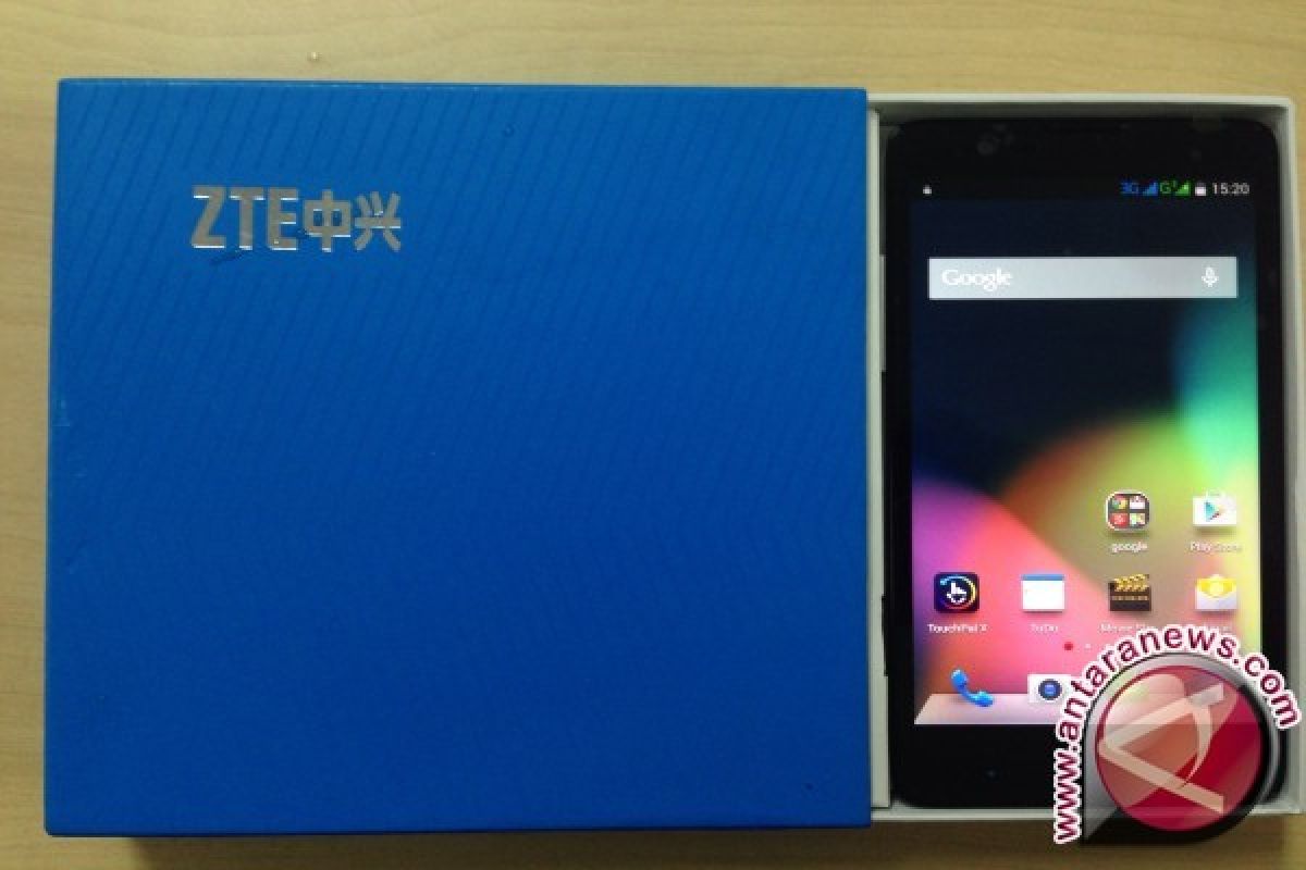  ZTE Perkenalkan Blade V5, Ponsel Pintar Untuk Anak Muda