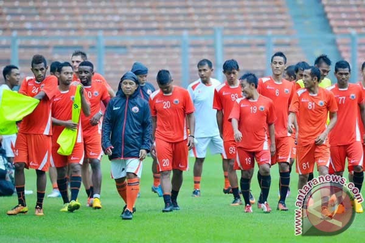 Persija gelar uji coba terakhir