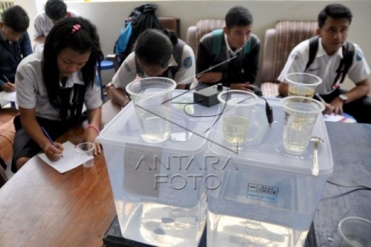 Puluhan Siswa Hadiri "Display Budaya Banyu Udan"