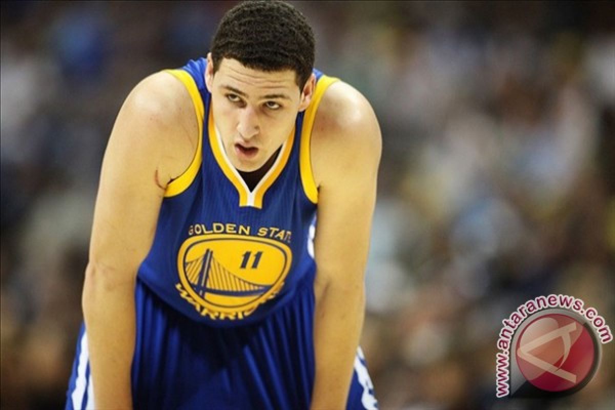 Thompson cetak rekor saat bawa Warriors gasak Kings