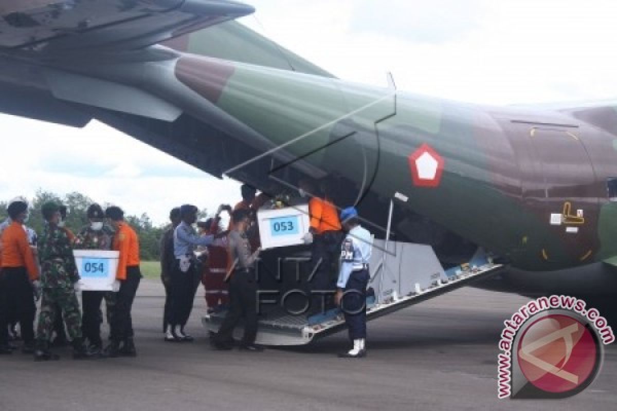 TNI Terus Berupaya Evakuasi Badan Pesawat AirAsia