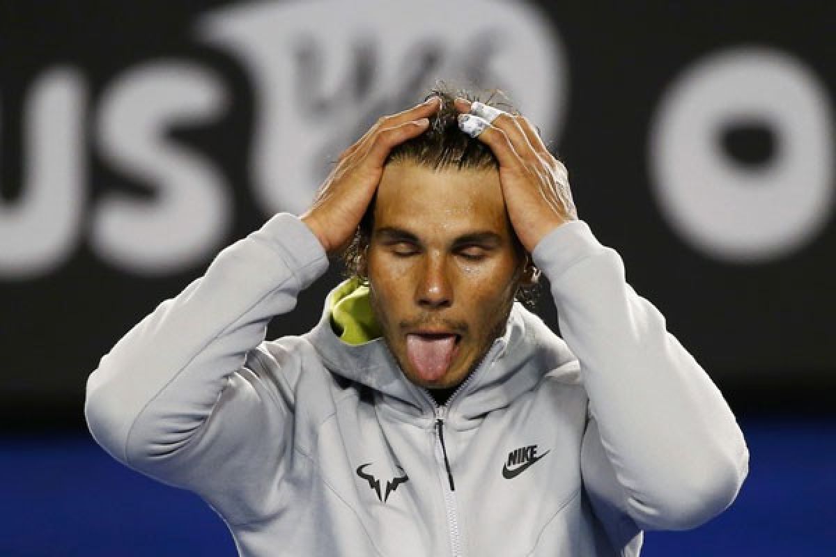 Nadal akhiri musim 2016 untuk pemulihan cedera