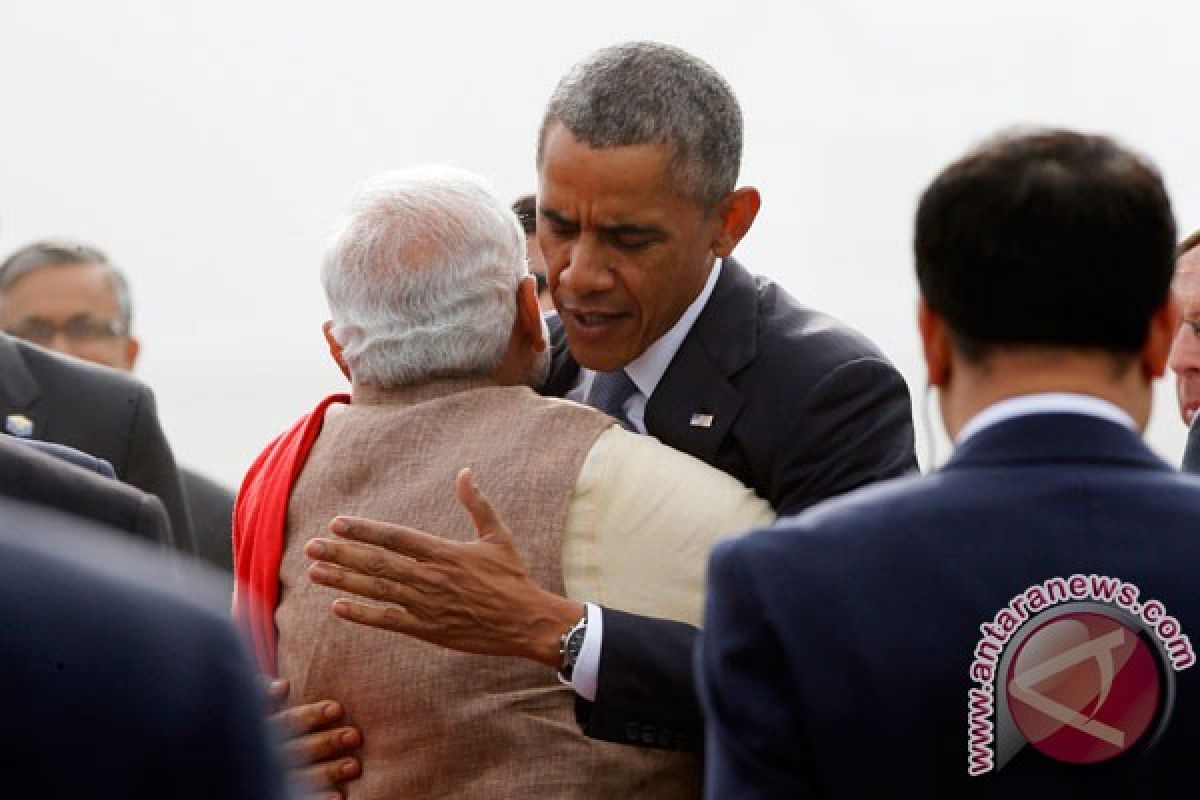 PM India peluk Obama
