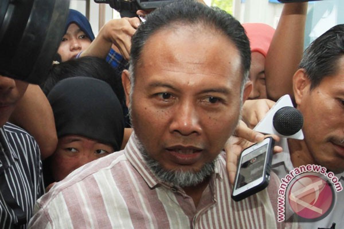 Bambang Widjojanto mengadu ke Ombudsman