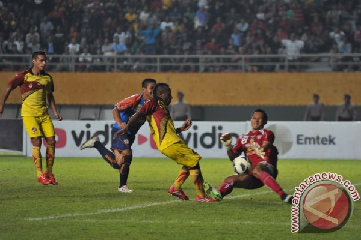 Arema Cronus juara SCM Cup 2015