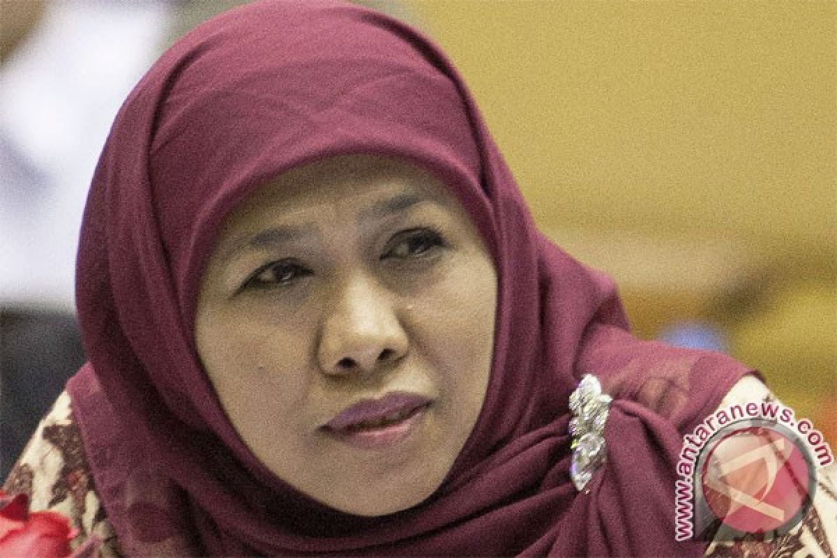 Drug-free stickers to be pinned at houses: Minister Khofifah