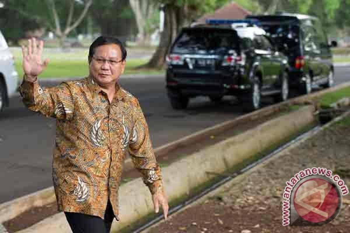 Prabowo: yang merobek hukum akan terima konsekuensi