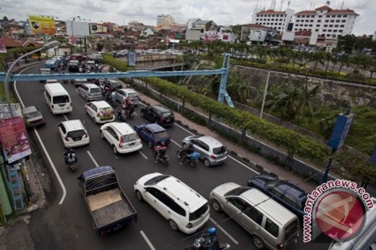 Lajur Jalan Terban mengarah barat akan diperbanyak