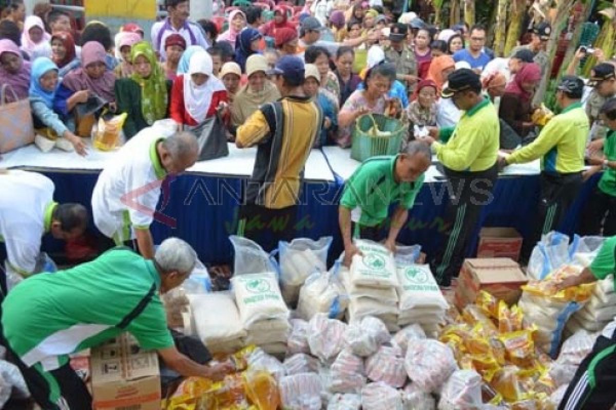 Pemkot Madiun Juara Pertama Lomba Pasar Rakyat