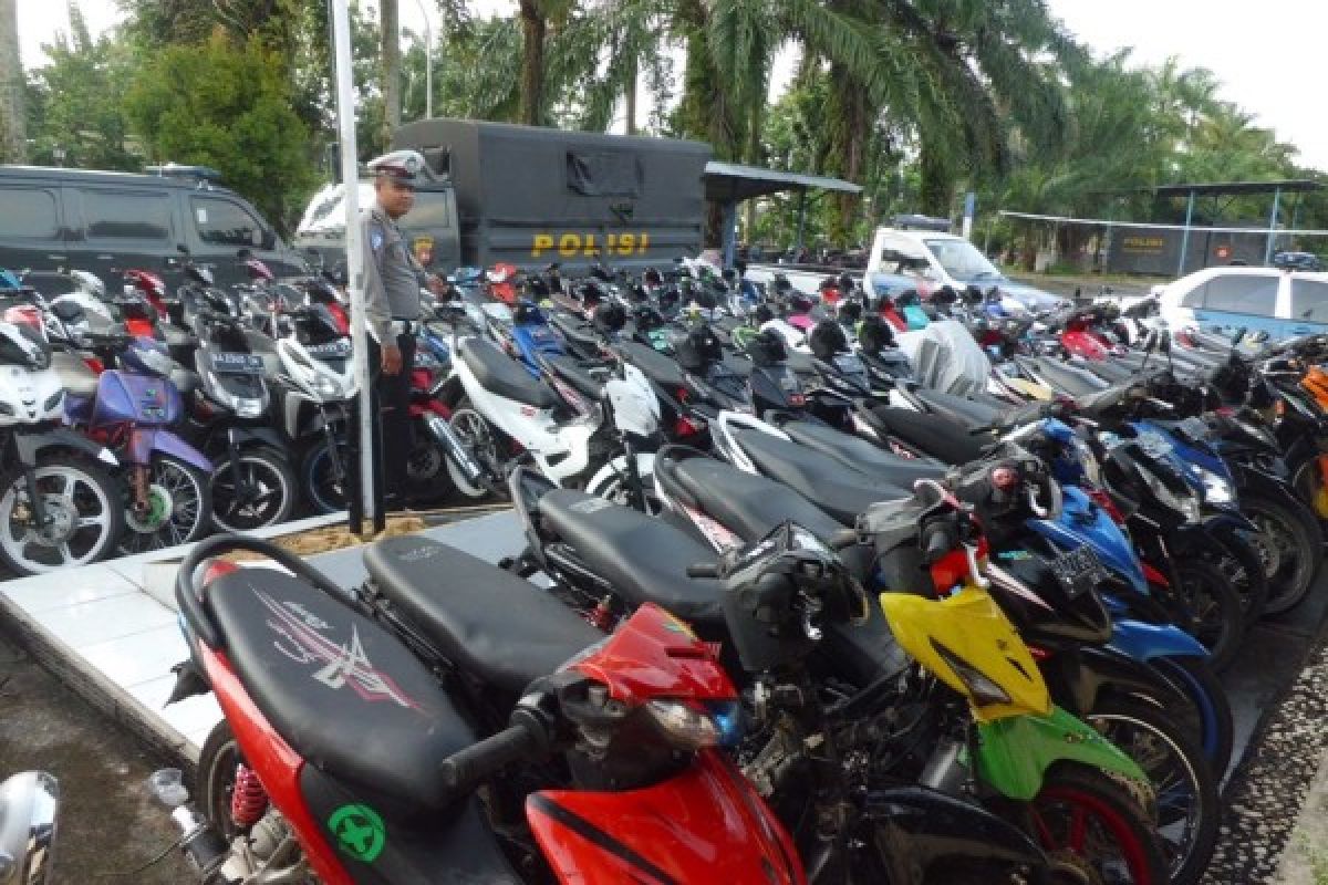 Ciptakan Suara Bising, Polisi Bakal Tindak Tegas Pengendara Pasang Knalpot Racing