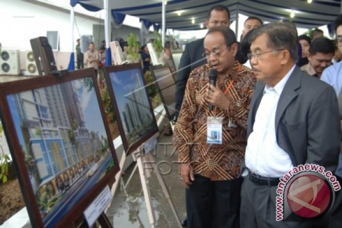 Wapres Kunjungi Proyek Rusunami di Surabaya