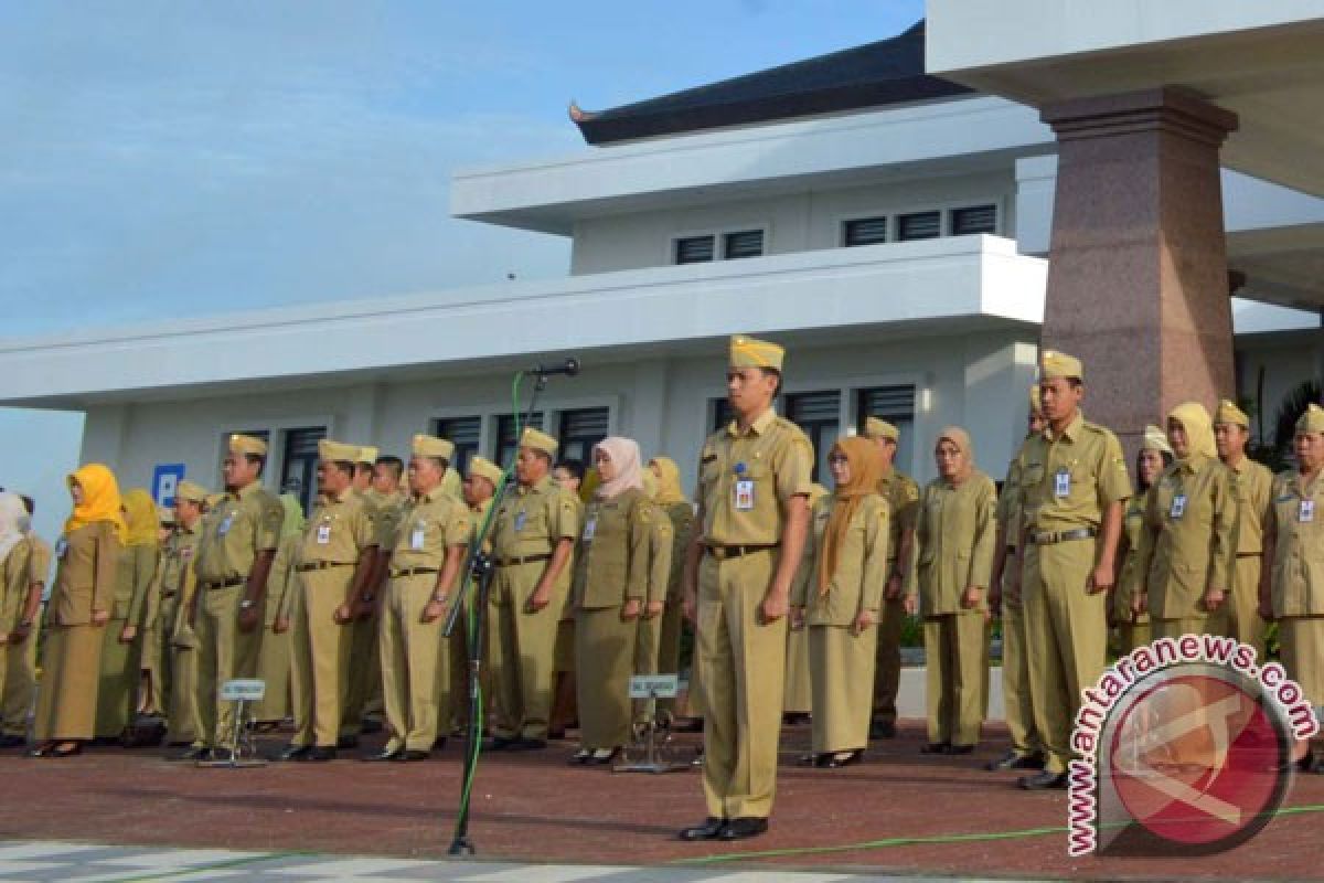 Pegawai Pemkot Tangerang dituntut bisa berbahasa Inggris
