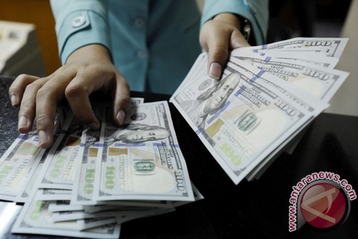 Dolar AS bervariasi jelang pernyataan Federal Reserve