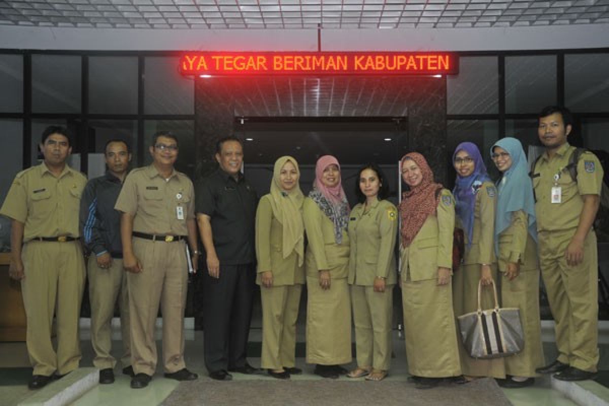 Diskominfo Depok pelajari fungsi pusat media Bogor