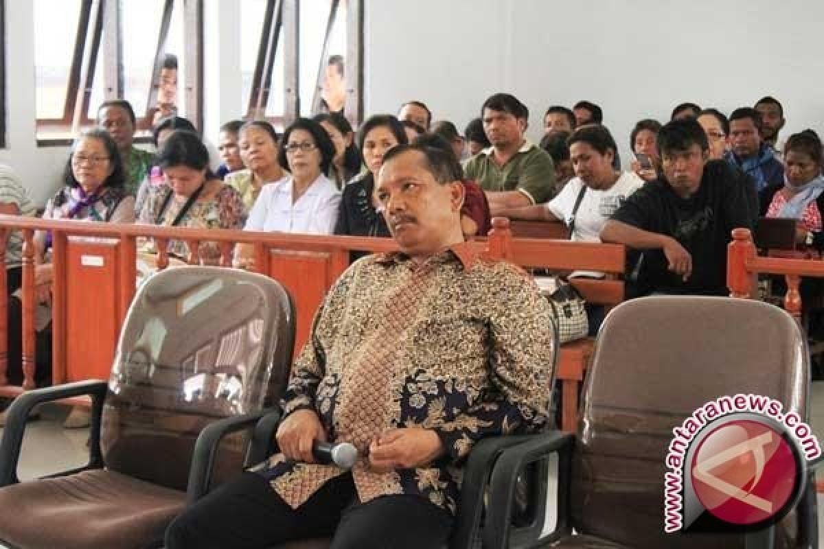 Labora Sitorus diterbangkan ke Jakarta 