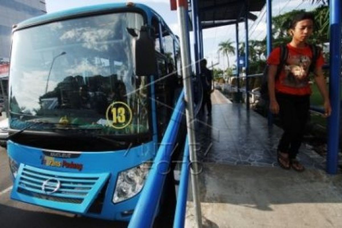 Menhub Jonan akan Perbaiki Angkutan Bus